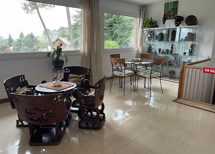 Afrikana * 아레나스 데 산 페드로